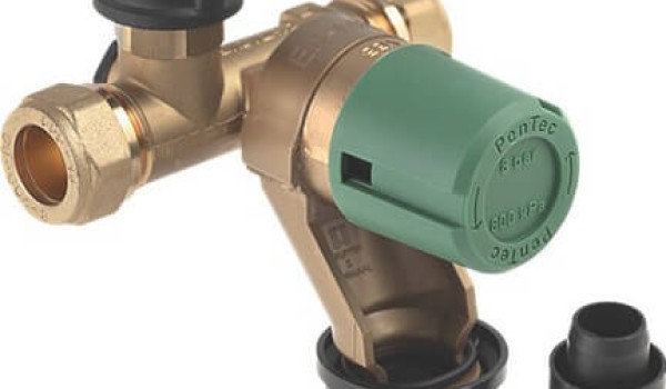 Pentec inlaatcombinatie UBIC 15mm 2 x knel 8 bar